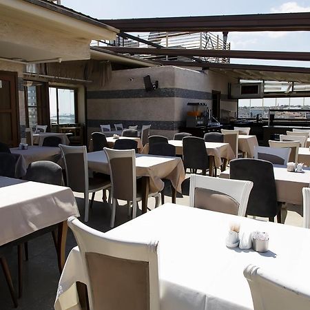 Istanbul River Hotel Esterno foto