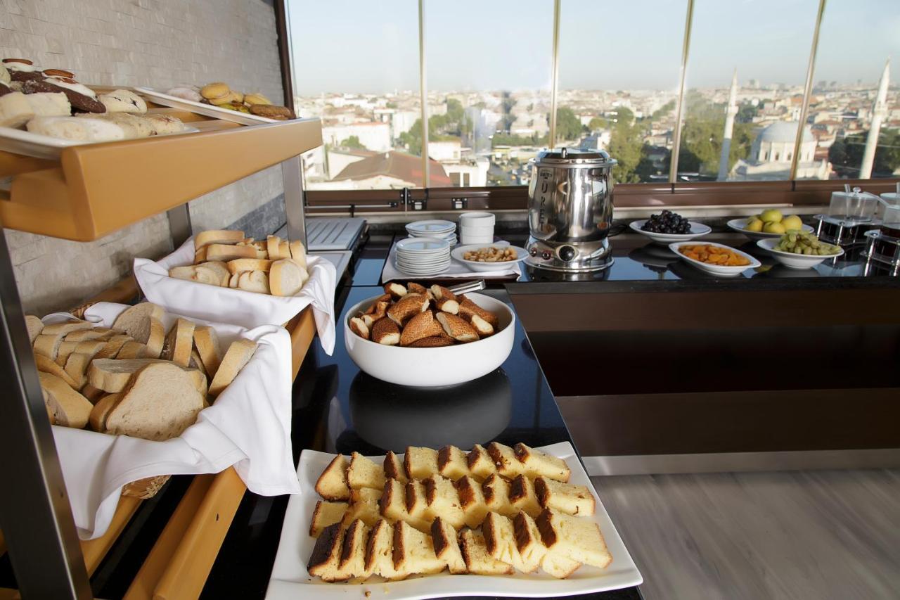 Istanbul River Hotel Esterno foto