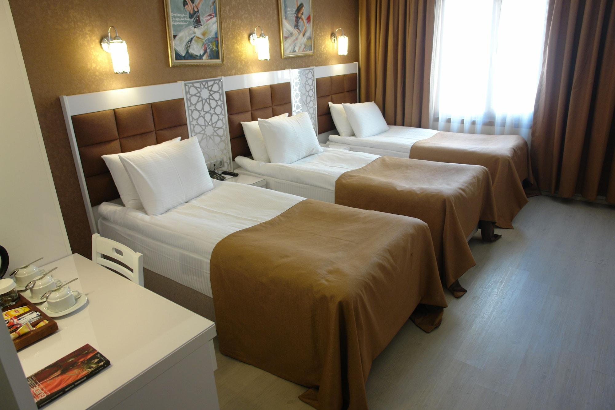 Istanbul River Hotel Esterno foto