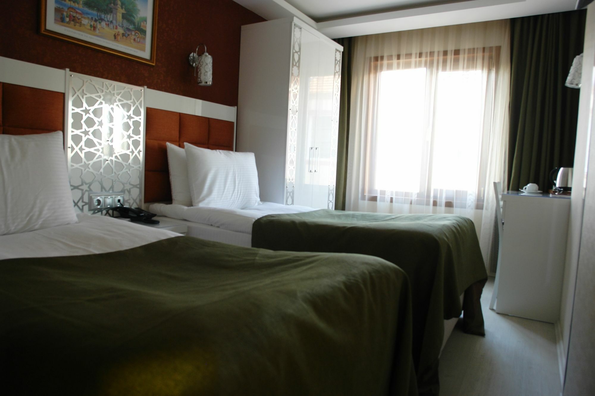 Istanbul River Hotel Esterno foto