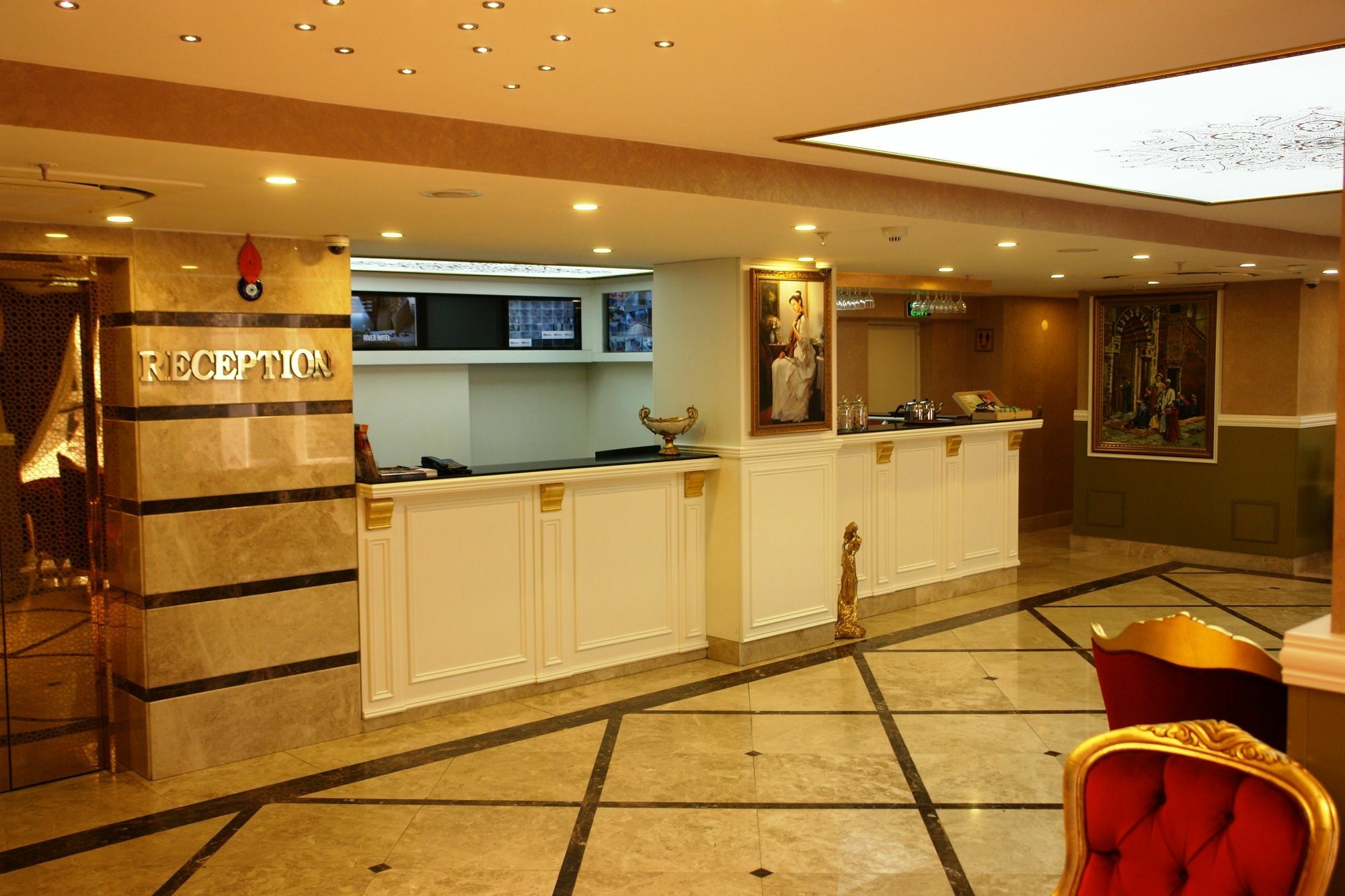 Istanbul River Hotel Esterno foto